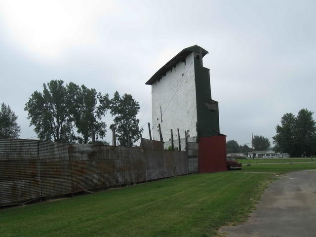 Plymouth Drive-In - 2010 Photo (newer photo)